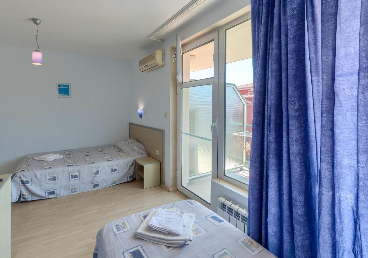 Hotel Fantastiko Ravda Exteriér fotografie