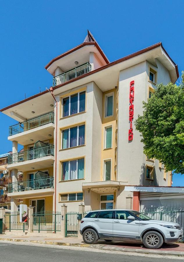 Hotel Fantastiko Ravda Exteriér fotografie